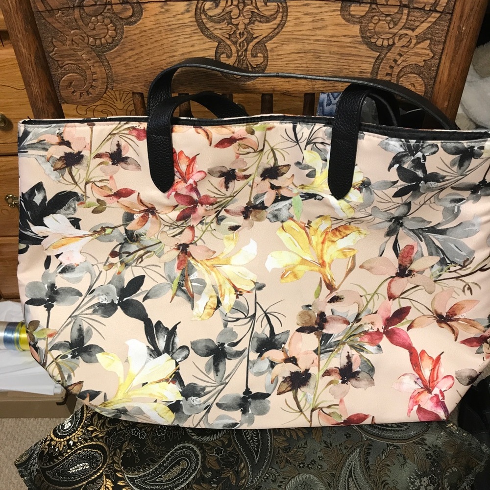 Tote